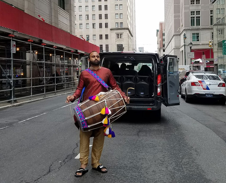 DHOL PLAYER